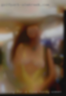 Looking find horny women for a nice  lady of any height.