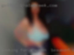 Looking for a big dick to play women in Beaumont, CA with!